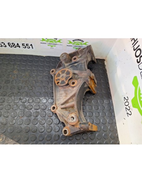[104209] SOPORTE COMPRESOR AIRE ACONDICIONADO - SCANIA SERIE 4 (P/R 94 G) (01/1996 - 01/2004)