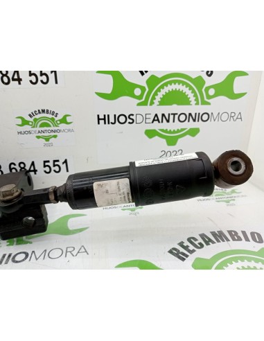 [95779] SOPORTE DE CABINA DELANTERO DERECHO -...