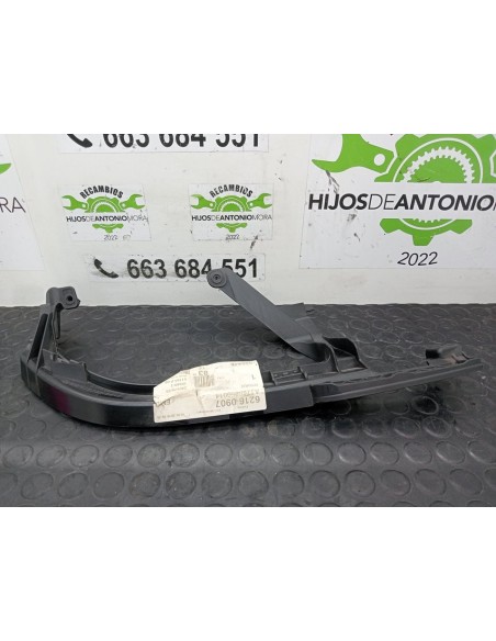 [99782] SOPORTE ESCAPE - MERCEDES CLASE A (BM 177)