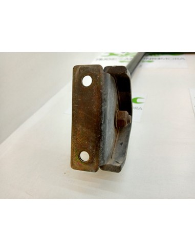 [91609] SOPORTE ESPEJO DERECHO - NISSAN L -...