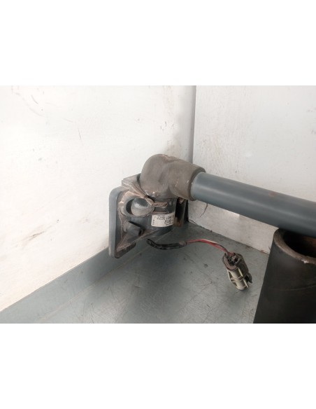 [98043] SOPORTE ESPEJO DERECHO - MAN TG - A 41.XXX