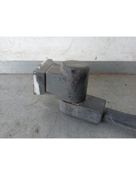 [98636] SOPORTE ESPEJO DERECHO - RENAULT S 150.08/09/A/B MIDLINER E2