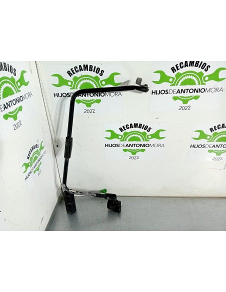 [98703] SOPORTE ESPEJO DERECHO - NISSAN L - 75.095