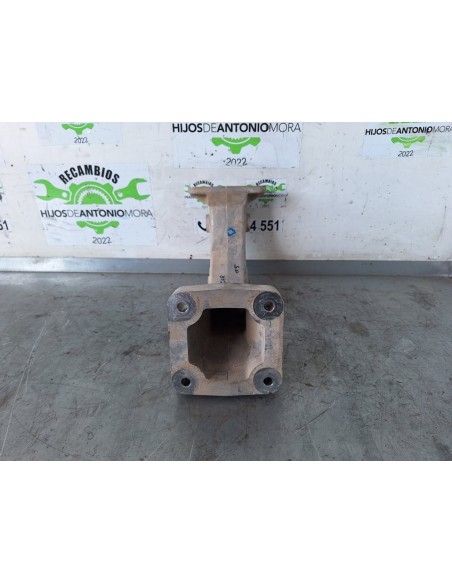 [102455] SOPORTE ESTRIBO DERECHO - RENAULT KERAX 2002 - E3 (01/2002 - 01/2006)