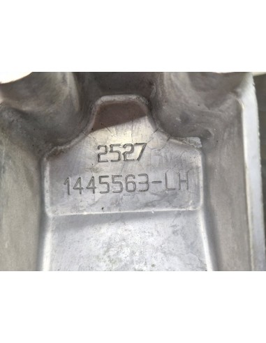 [103205] SOPORTE ESTRIBO IZQUIERDO - DAF SERIE...