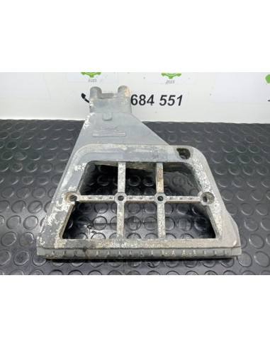 [94542] SOPORTE ESTRIBO IZQUIERDO - DAF SERIE...