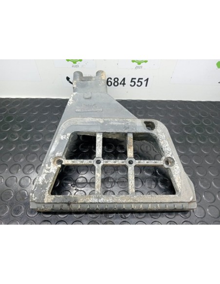 [94542] SOPORTE ESTRIBO IZQUIERDO - DAF SERIE XF105.XXX (01/2006 - 12/2013)