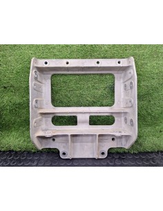 [99592] SOPORTE ESTRIBO IZQUIERDO - RENAULT KERAX AB 2006