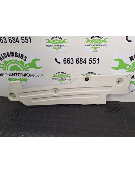 [99082] SOPORTE FARO DERECHO - » OTROS... MODELOS