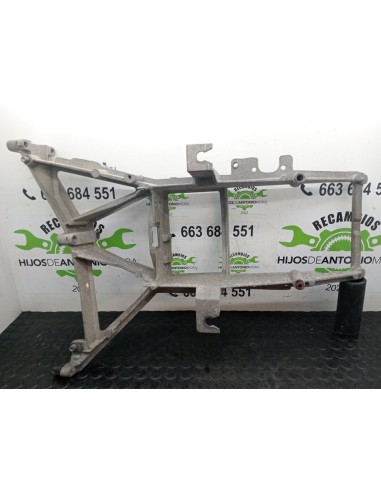 [101066] SOPORTE FARO DERECHO - DAF SERIE...