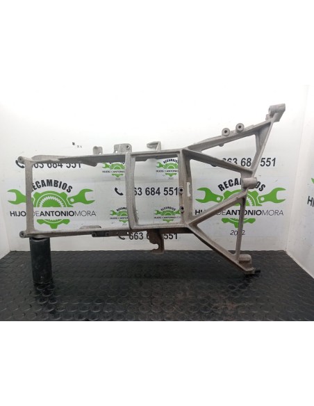 [101066] SOPORTE FARO DERECHO - DAF SERIE XF105.XXX (01/2006 - 12/2013)