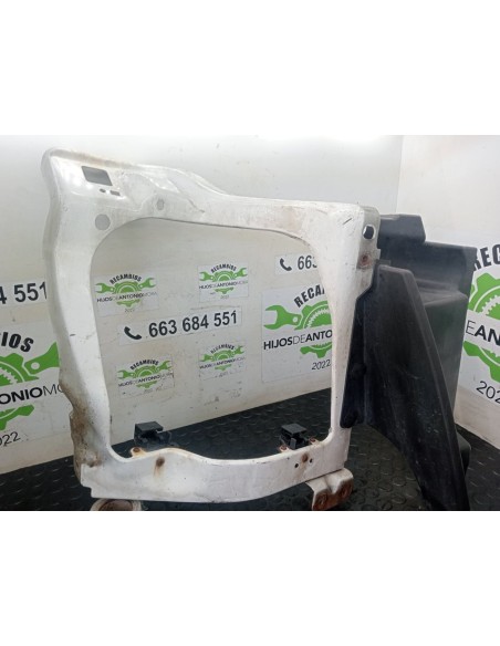 [103242] SOPORTE FARO DERECHO - FORD TRANSIT CAJA CERRADA '06