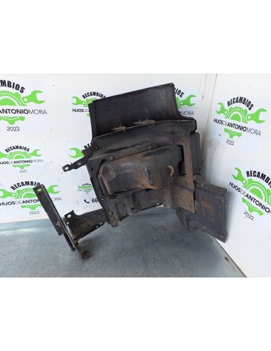 [99626] SOPORTE FARO DERECHO - SCANIA SERIE 4...