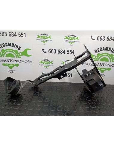[97285] SOPORTE FARO IZQUIERDO - BMW SERIE 3...