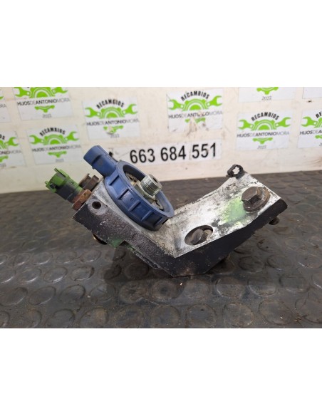[104622] SOPORTE FILTRO COMBUSTIBLE - IVECO EUROCARGO TECTOR (01/2001 - 12/2003)