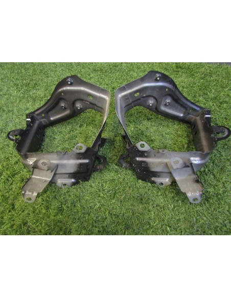 [93763] SOPORTE GUARDABARRO - VOLKSWAGEN TOUAREG (01/2018 - ...)