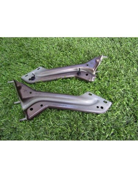 [93273] SOPORTE GUARDABARRO - AUDI Q5 (8R)