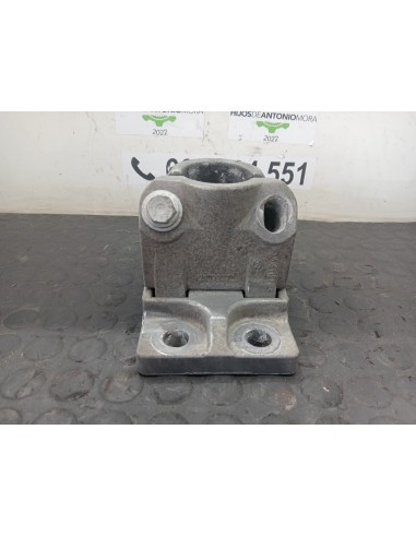 [106657] SOPORTE GUARDABARRO - RENAULT SERIE T...
