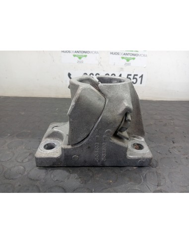 [106657] SOPORTE GUARDABARRO - RENAULT SERIE T...