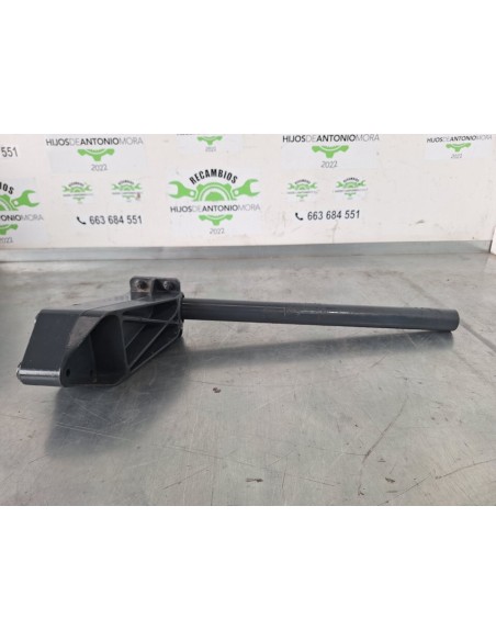 [99316] SOPORTE GUARDABARRO - DAF SERIE XF105.XXX (01/2006 - 12/2013)