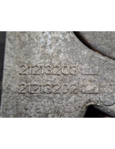 [105836] SOPORTE GUARDABARRO TRASERO - RENAULT SERIE T... 2