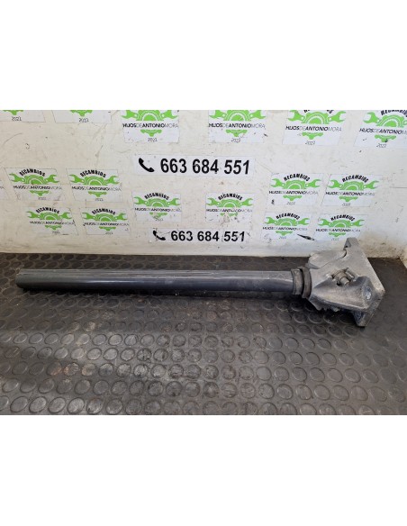 [105835] SOPORTE GUARDABARRO TRASERO - RENAULT SERIE T (01/2013 - ...)