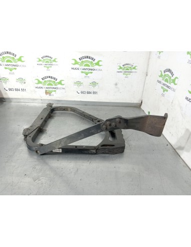 [105824] SOPORTE GUARDABARROS TRASERO IZQUIERDO...