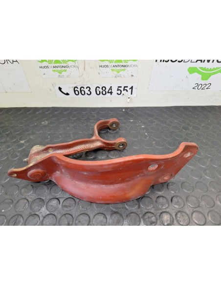 [102822] SOPORTE INFERIOR PALANCA CAMBIOS - IVECO EUROCARGO TECTOR (01/2001 - 12/2003)