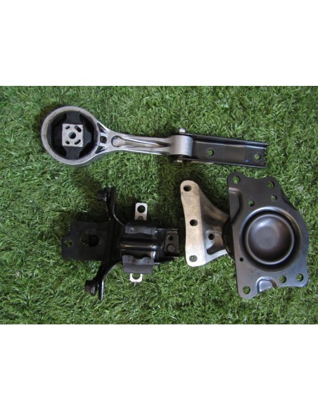 [93176] SOPORTE MOTOR - SKODA FABIA