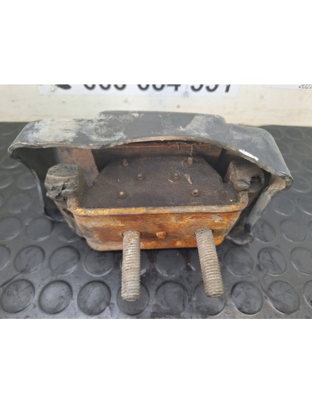 [103883] SOPORTE MOTOR - IVECO DAILY FURGÓN (01/2014 - ...)