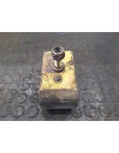 [104759] SOPORTE MOTOR - NISSAN CABSTAR E (01/2002 -... 2