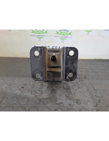 [106209] SOPORTE MOTOR - NISSAN CABSTAR E...