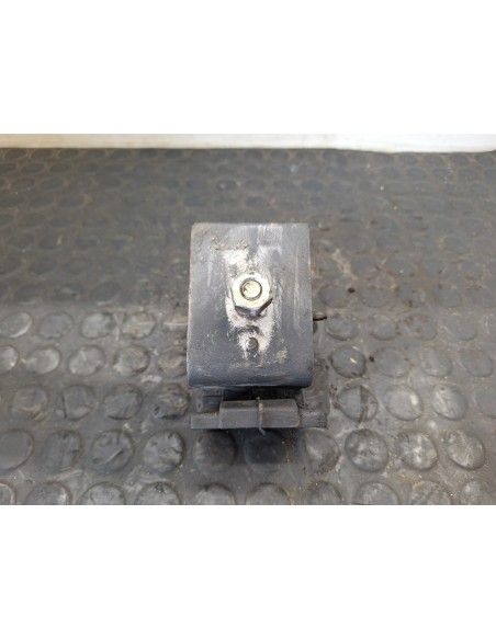 [106632] SOPORTE MOTOR - NISSAN CABSTAR E (01/2002 - 12/2003)