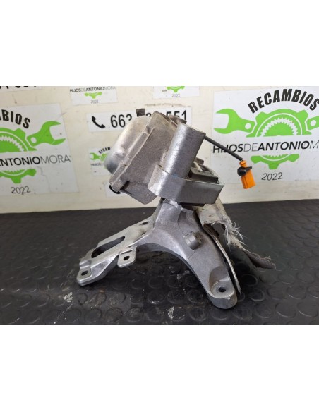 [103047] SOPORTE MOTOR DERECHO - AUDI A8 (D2) (01/1994 - 01/1999)