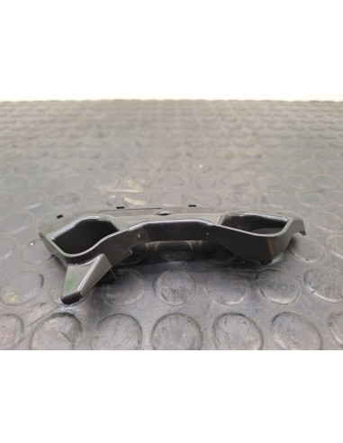 [99719] SOPORTE PARAGOLPE DELANTERO IZQUIERDO -...