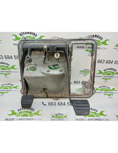 [91385] SOPORTE PEDALES - MAN TG - A 18.XXX