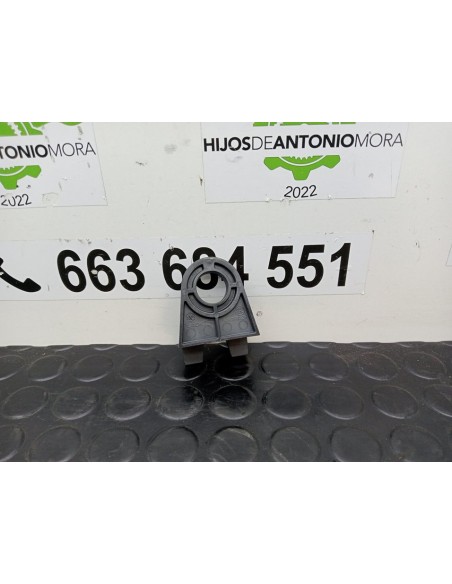 [97158] SOPORTE PORTAFAROS  - SKODA RAPID