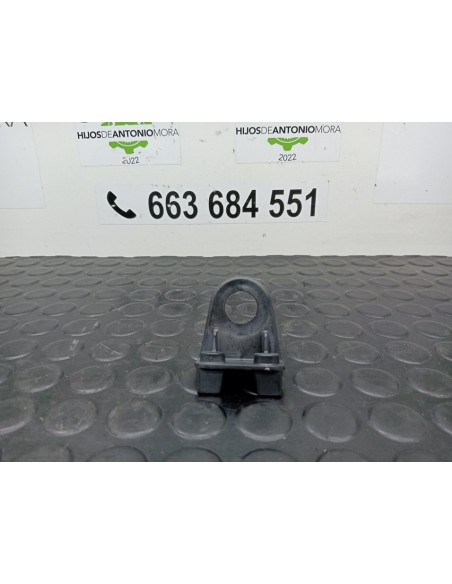 [97158] SOPORTE PORTAFAROS  - SKODA RAPID