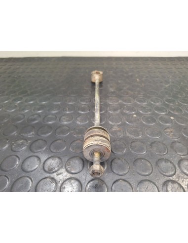 [101849] SOPORTE RADIADOR - NISSAN ATLEON