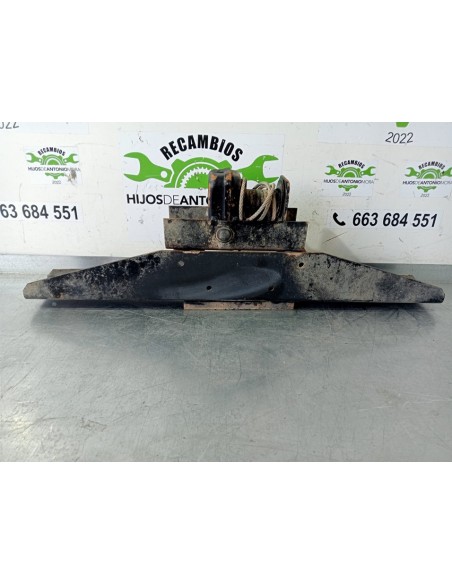[98560] SOPORTE RUEDA REPUESTO - NISSAN CABSTAR E (01/2002 - 12/2003)