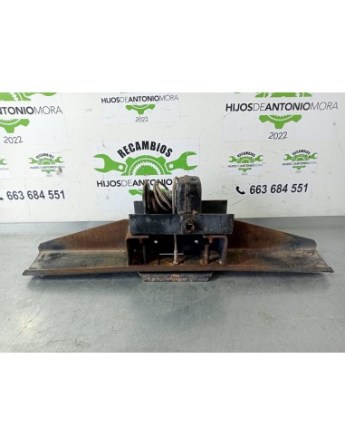 [98560] SOPORTE RUEDA REPUESTO - NISSAN CABSTAR...