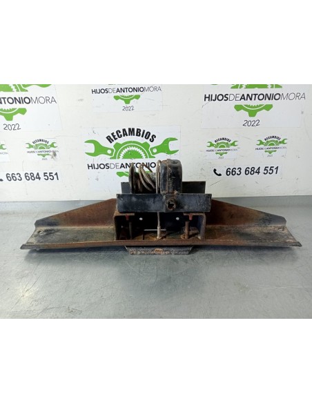 [98560] SOPORTE RUEDA REPUESTO - NISSAN CABSTAR E (01/2002 - 12/2003)