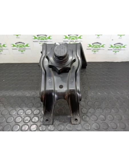 [104247] SOPORTE RUEDA REPUESTO - AUDI A4 AVANT (B5)