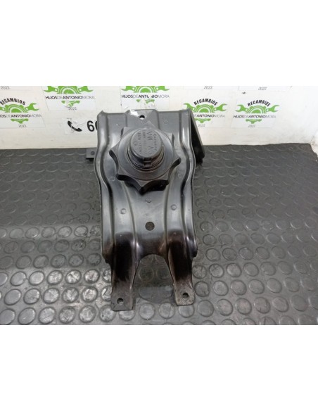 [104247] SOPORTE RUEDA REPUESTO - AUDI A4 AVANT (B5)