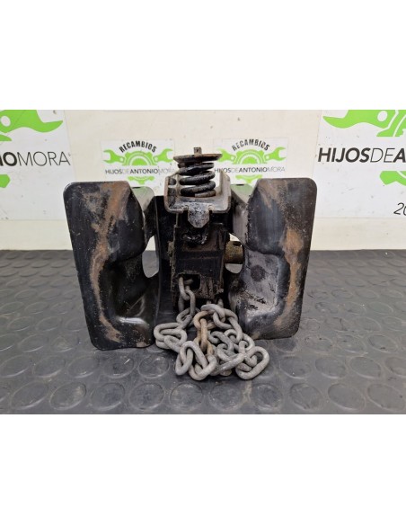 [102427] SOPORTE RUEDA REPUESTO - NISSAN CABSTAR -09.06 (01/2006 - 12/2013)