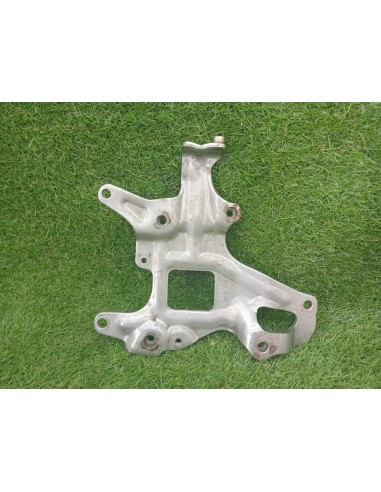 [96656] SOPORTE TURBO COMPRESOR - AUDI A8 (D2)...