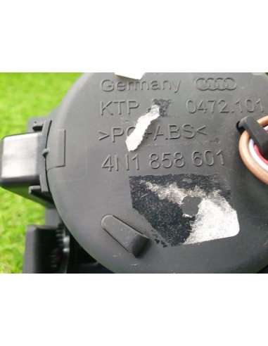 [95787] SOPORTE VASOS / CENICERO - AUDI A8 (D2)...