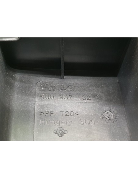 [95758] TAPA  - VOLKSWAGEN GOLF VII LIM. (01/2012 - 12/2017)
