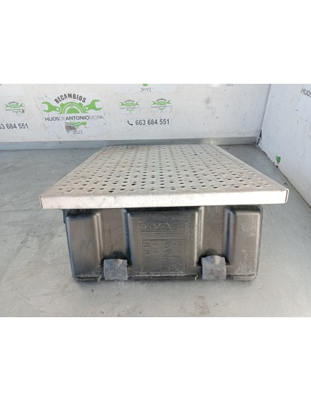 [106073] TAPA BATERIA - DAF SERIE XF105.XXX (01/2006 - 12/2013)