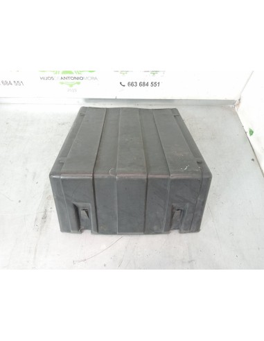 [102356] TAPA BATERIA - IVECO STRALIS (AS)...